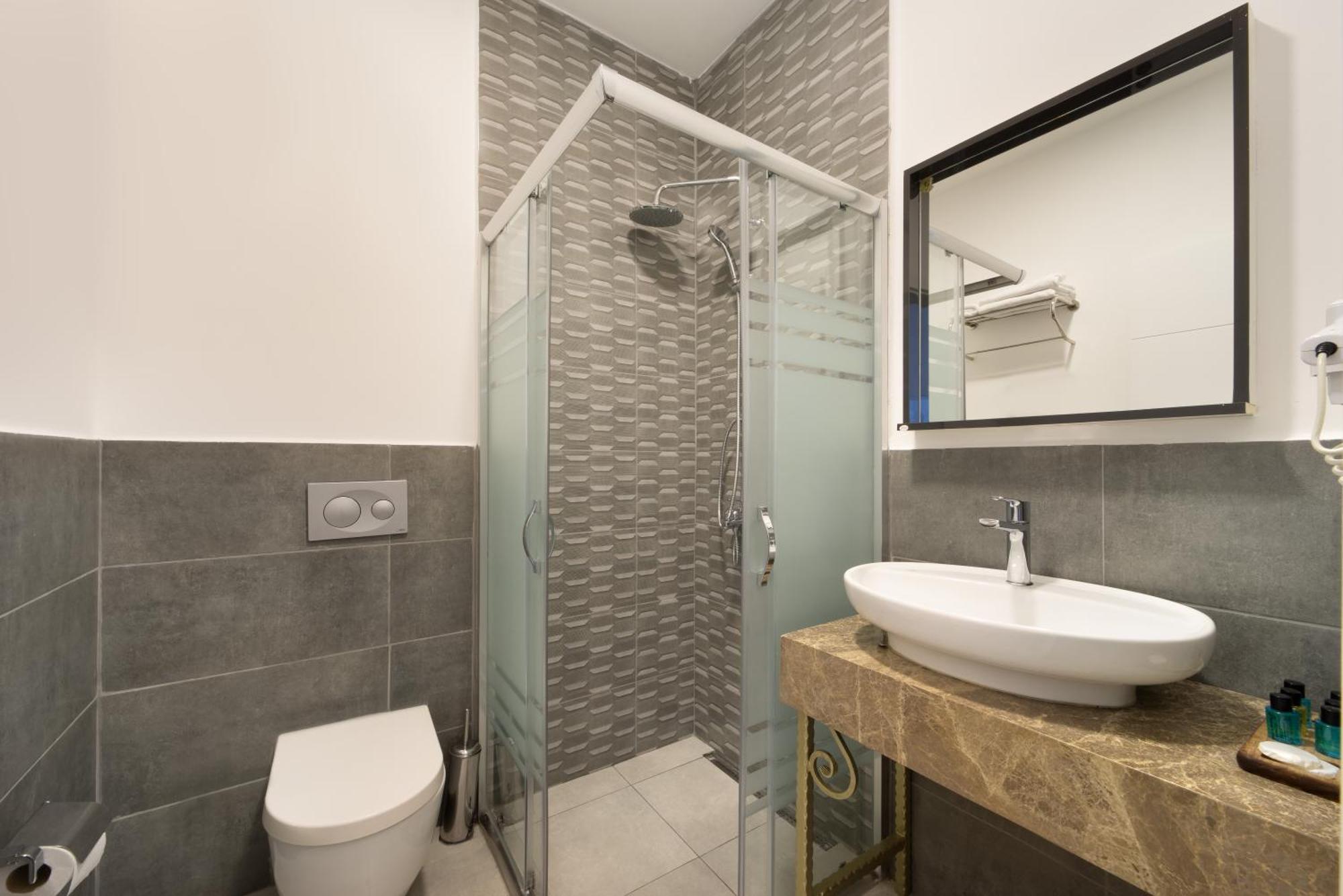 Bakirkoey Des Suit Otel Истанбул Екстериор снимка